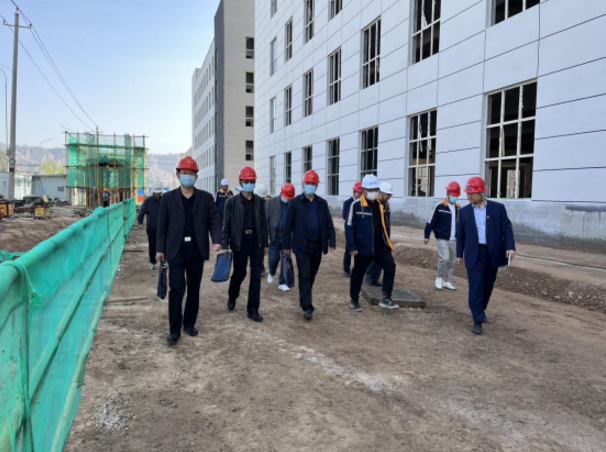 市建设工程服务中心督查开云官方站网页版-开云online(中国)
在建项目安全生产工作(图2)