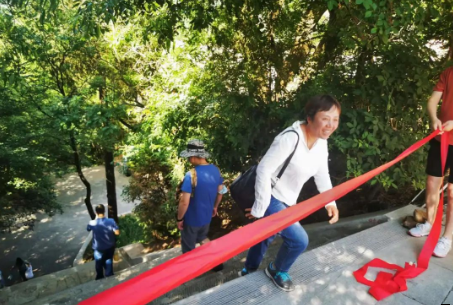 助力文旅市场 展示产投风采——开云官方站网页版-开云online(中国)
组织开展员工登山比赛活动(图7)