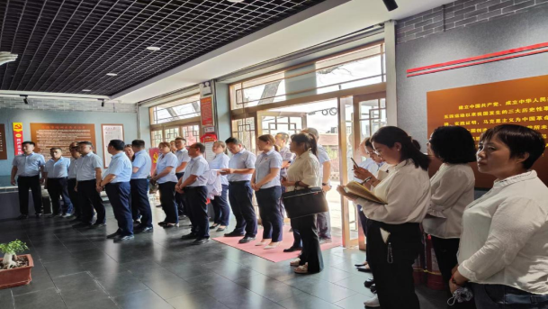同心庆七一 喜迎二十大——开云官方站网页版-开云online(中国)
开展红色教育主题党日活动(图2)